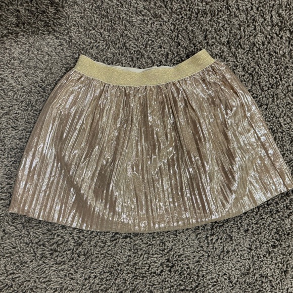 5/$25 Carters Metallic gold shimmery pull on skirt, size 3T - Picture 3 of 3